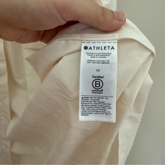 NEW Athleta Plus Size Cream Urbanite Long Sleeve Collared Button Up Shirt - Picture 8 of 14